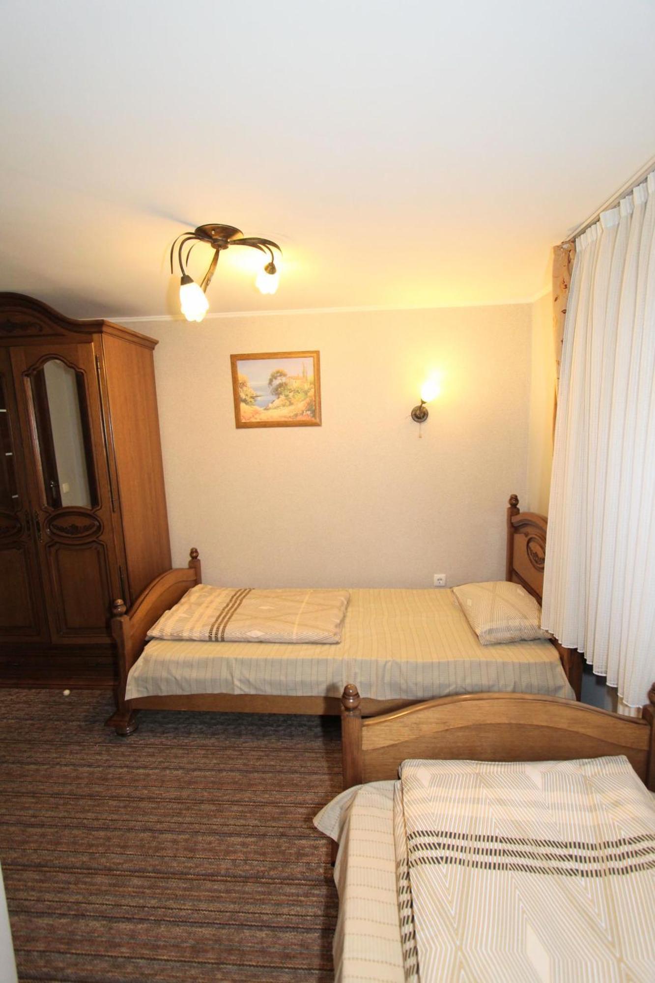 Затишний Міні-Готель "Rosky" Yasinya Room photo
